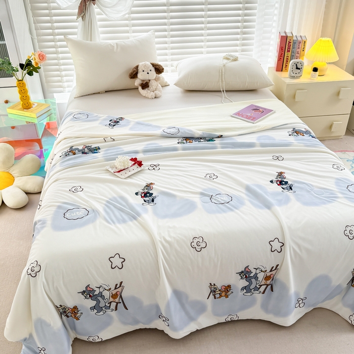 91家纺网 家纺一手货源 找家纺 彩象树家纺 2025新款猫和老鼠系列凉感夏被被子被芯 荟梦剧场