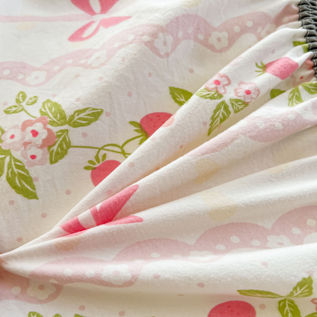 91家纺网 家纺一手货源 找家纺 （总）眠势力 2025新款韩版花边夹棉床笠单件公主风四季款床垫保护套床罩