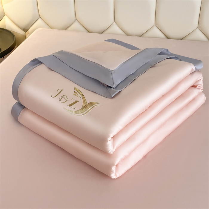 91家纺网 家纺一手货源 找家纺 蕾诺家纺 2025新款水洗真丝夏被纯色宽边夏被 水洗真丝-香妃玉