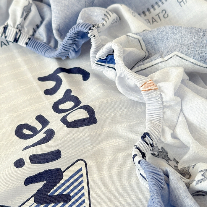 91家纺网 家纺一手货源 找家纺 拾物记 2025新款A类棉学生床笠第二批 蓝色甜星