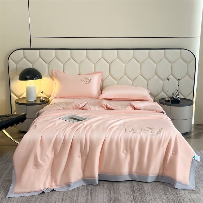 91家纺网 家纺一手货源 找家纺 蕾诺家纺 2025新款水洗真丝夏被纯色宽边夏被 水洗真丝-香妃玉