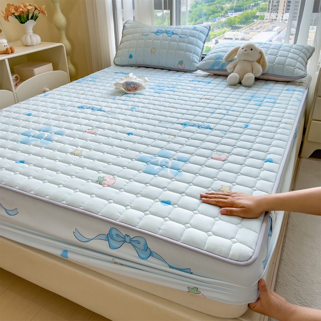 91家纺网 家纺一手货源 找家纺 雯豆家纺 2025四季款新品夹棉床笠三件套水洗棉磨毛小清新印花床垫保护套 心梦