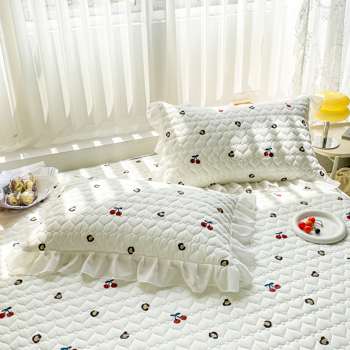 91家纺网 家纺一手货源 找家纺 眠势力 2025新款韩版花边夹棉床笠单件公主风四季款床垫保护套床罩 小樱桃