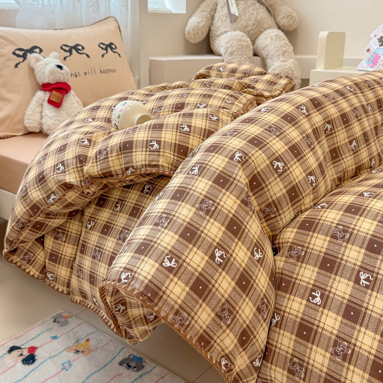 91家纺网 家纺一手货源 找家纺 沐辰 2025新款全棉双层纱A类贝壳边学生床三件套 好运蝴蝶结