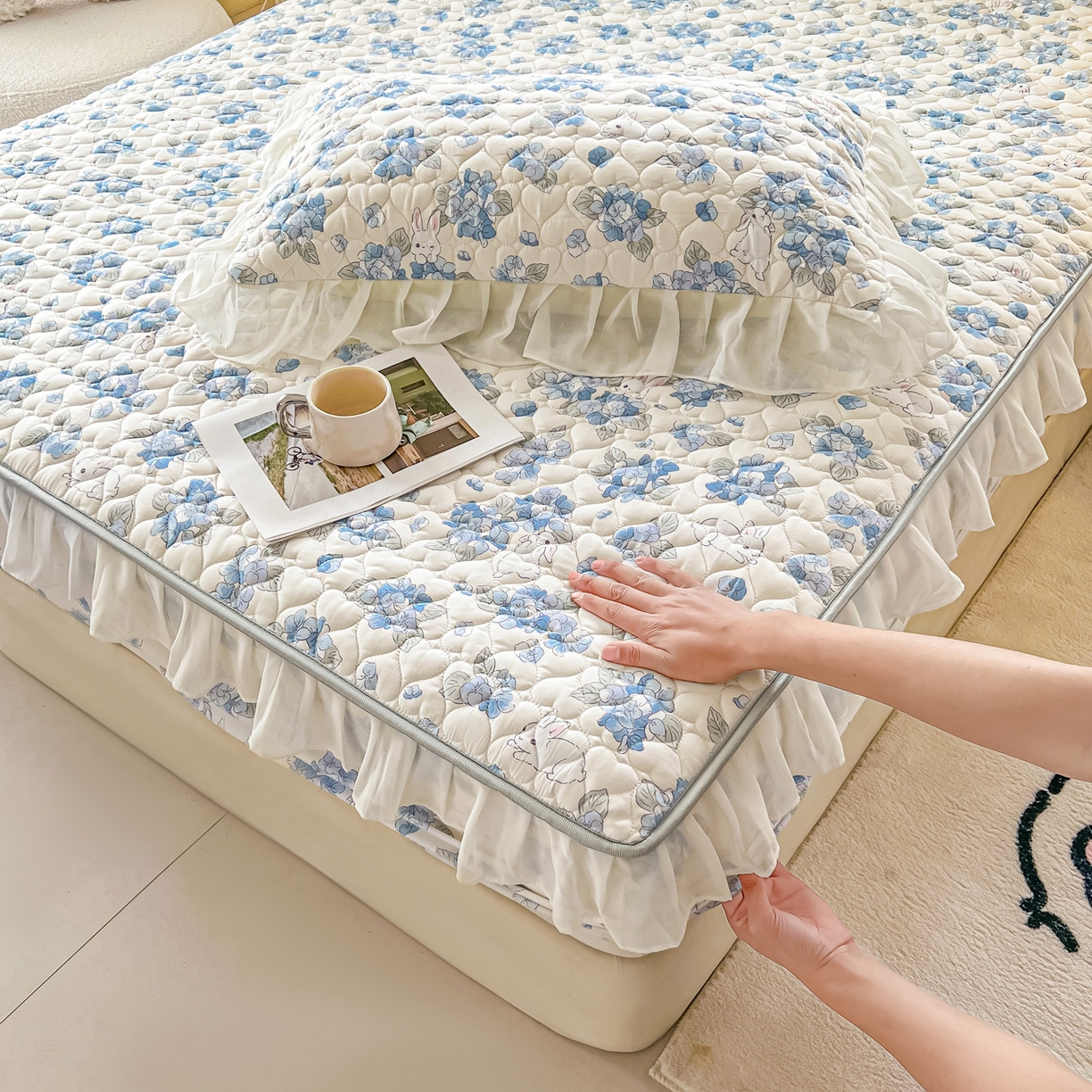 91家纺网 家纺一手货源 找家纺 眠势力 2025新款韩版花边夹棉床笠单件公主风四季款床垫保护套床罩 兰花兔