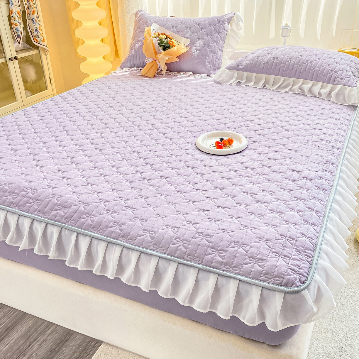 91家纺网 家纺一手货源 找家纺 眠势力 2025新款韩版花边夹棉床笠单件公主风四季款床垫保护套床罩 纯色系-优雅紫