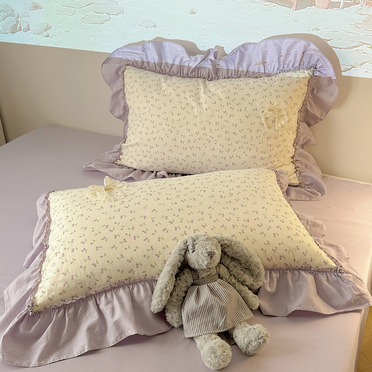 91家纺网 家纺一手货源 找家纺 瑞莱 2025新款纯棉全棉印花13372 甜美风四件套 花边紫樱桃