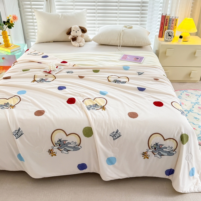 91家纺网 家纺一手货源 找家纺 彩象树家纺 2025新款猫和老鼠系列凉感夏被被子被芯 欢乐冒险