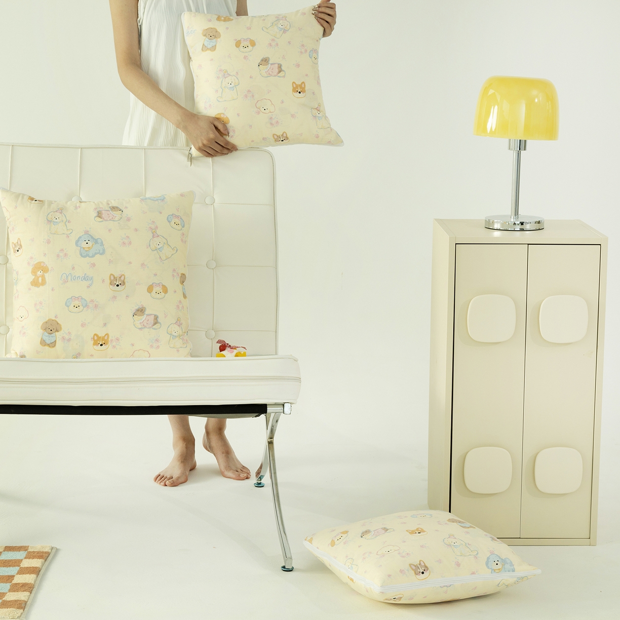 91家纺网 家纺一手货源 找家纺 番茄+ 2025新款13370全棉印花卡通抱枕被 泡芙小狗