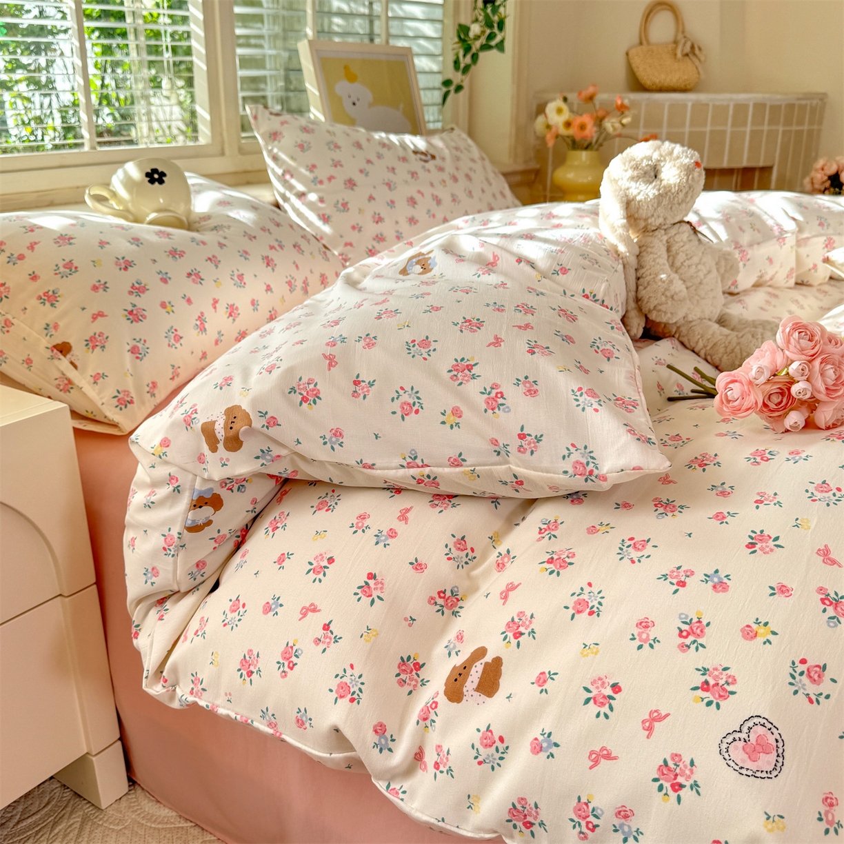 91家纺网 家纺一手货源 找家纺 多品家纺 2025新款超柔双层纱水洗棉单被套 浪漫花园