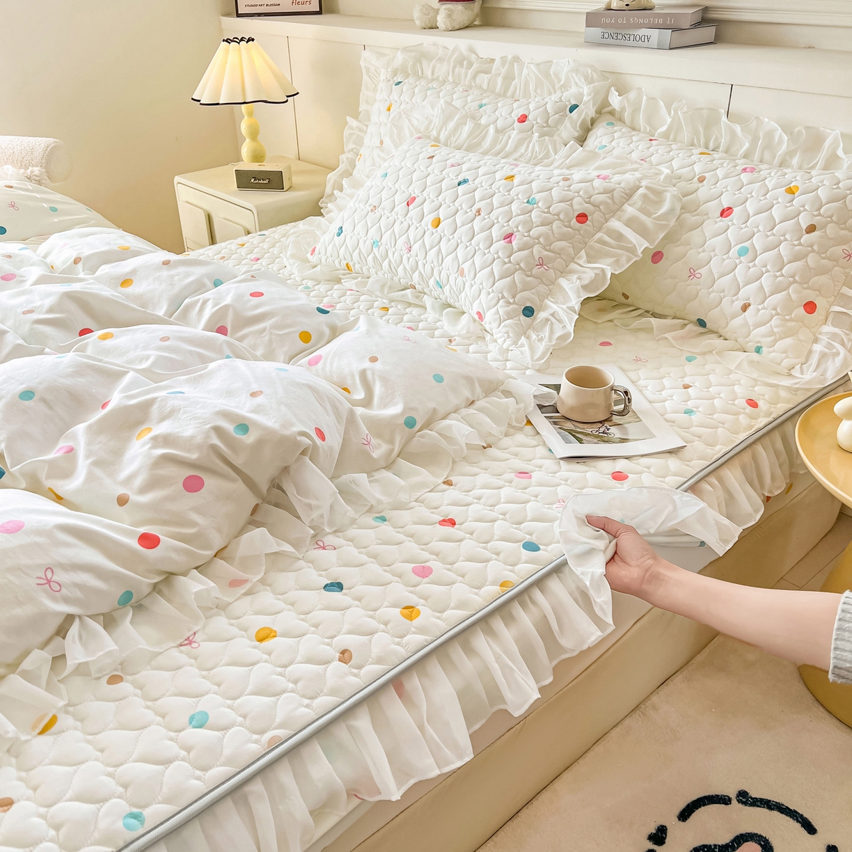 91家纺网 家纺一手货源 找家纺 眠势力 2025新款韩版花边夹棉床笠单件公主风四季款床垫保护套床罩 彩色波点