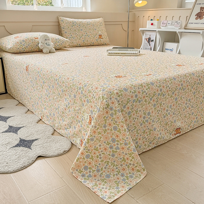 91家纺网 家纺一手货源 找家纺 爱彼家纺  2025新款锦柔老粗布席子凉席床单热卖花型 繁花兔影