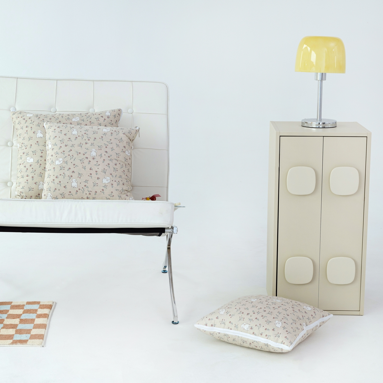 91家纺网 家纺一手货源 找家纺 番茄+ 2025新款13370全棉印花卡通抱枕被 咖啡兔