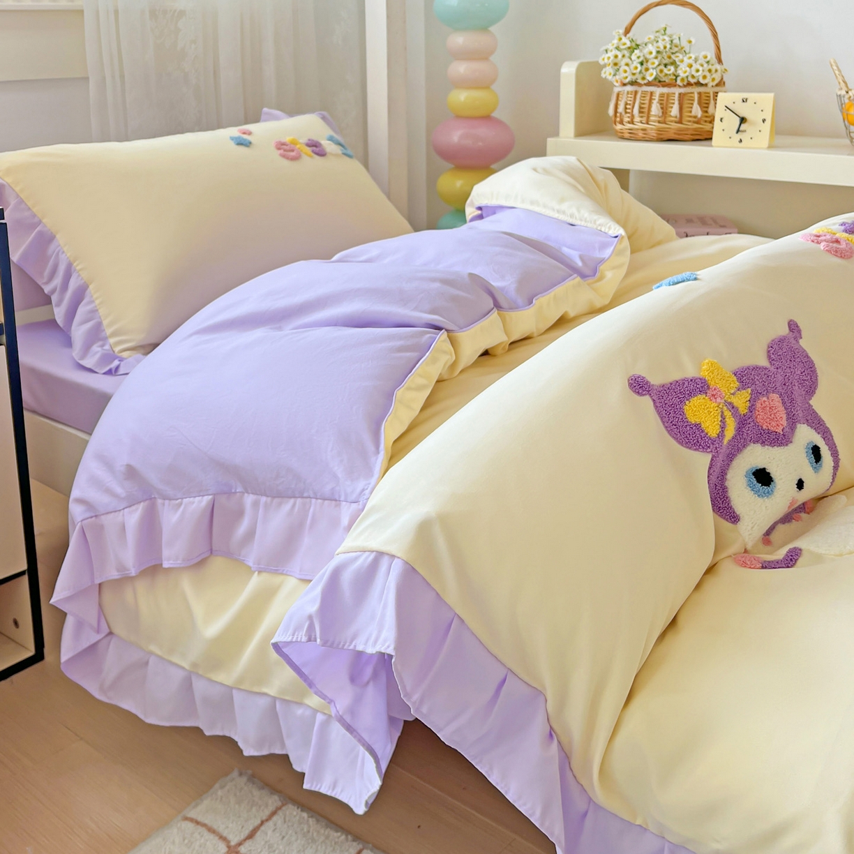 91家纺网 家纺一手货源 找家纺 雨菲家纺 2025新款学生季水洗棉毛巾绣花荷叶花边三件套四件套床单床笠款 米米兔杏紫