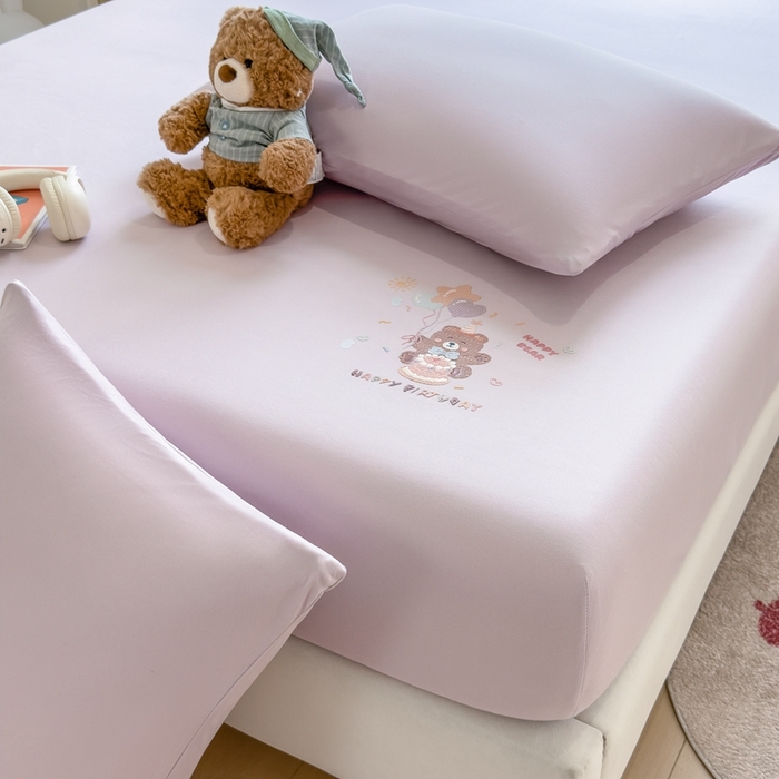 91家纺网 家纺一手货源 找家纺 米菲 2025新款高密针织棉印花床笠-梦幻 梦幻--香芋紫