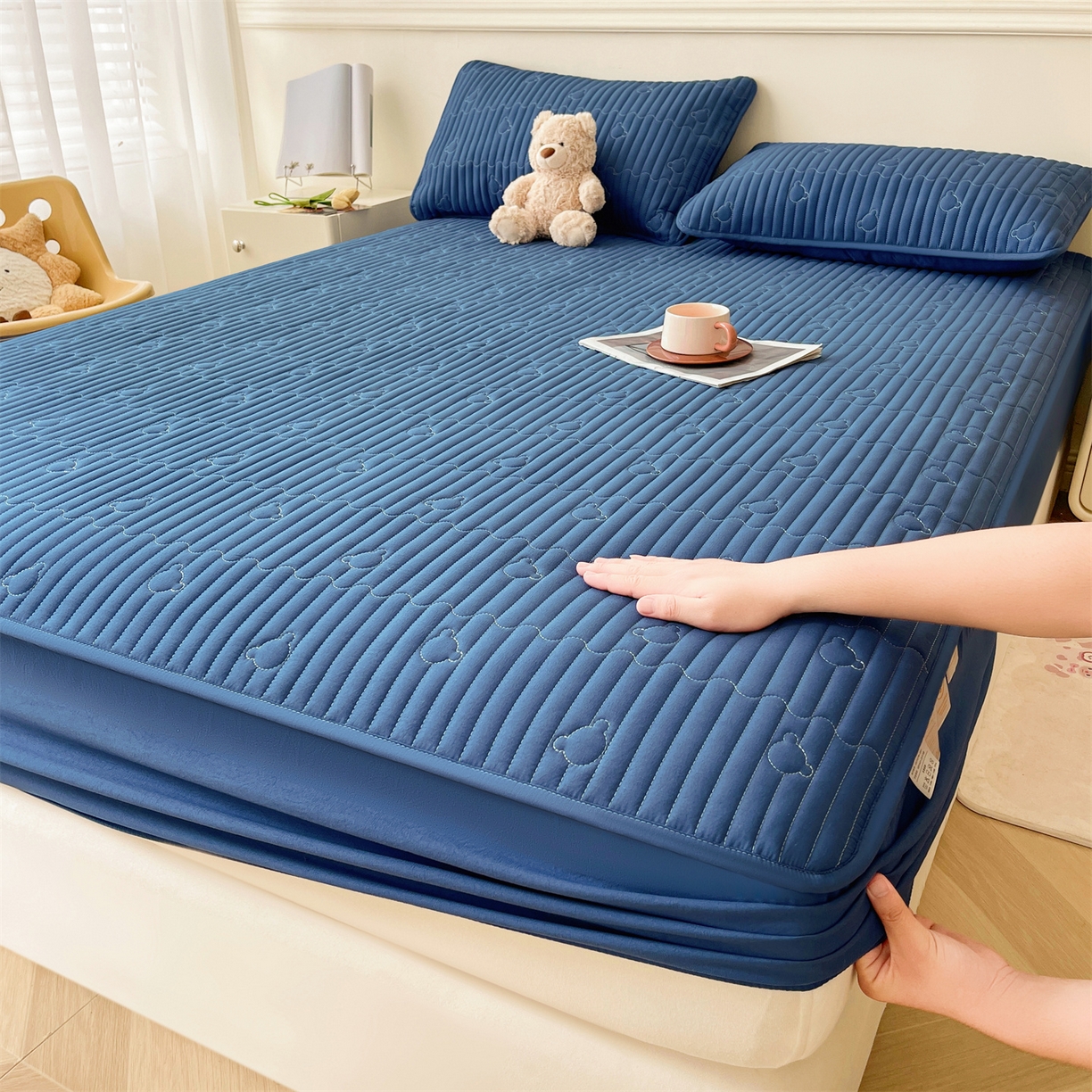 91家纺网 家纺一手货源 找家纺 （总）雯豆家纺 2025新款洛川A类夹棉床笠三件套水洗棉磨毛纯色床护垫床单保护套