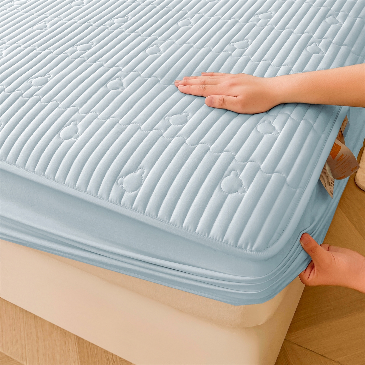 91家纺网 家纺一手货源 找家纺 雯豆家纺 2025新款洛川A类夹棉床笠三件套水洗棉磨毛纯色床护垫床单保护套 洛川-淡水蓝