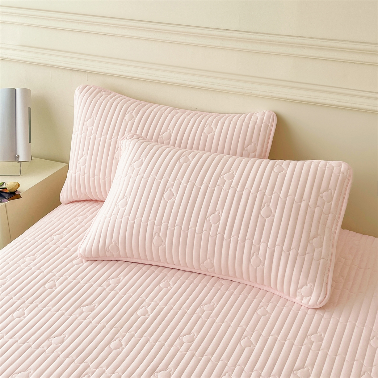 91家纺网 家纺一手货源 找家纺 雯豆家纺 2025新款洛川A类夹棉床笠三件套水洗棉磨毛纯色床护垫床单保护套 洛川-密合粉