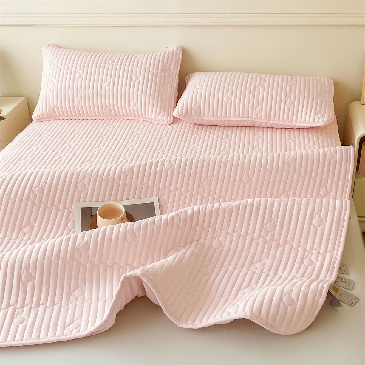 91家纺网 家纺一手货源 找家纺 雯豆家纺 2025新款洛川A类夹棉床笠三件套水洗棉磨毛纯色床护垫床单保护套 洛川-密合粉