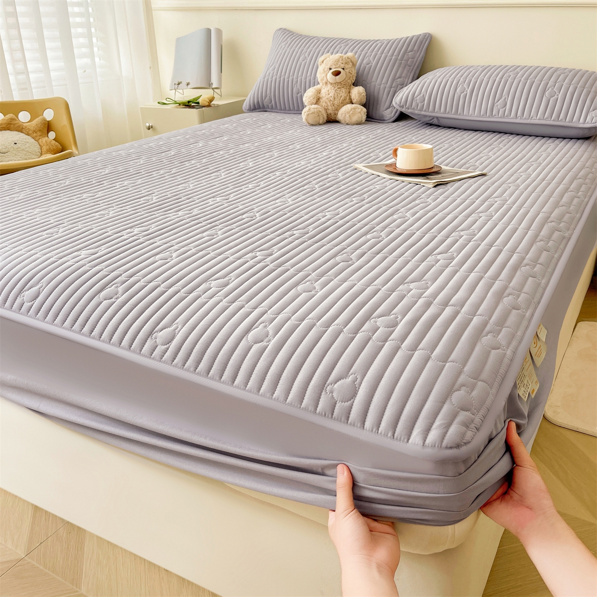 91家纺网 家纺一手货源 找家纺 雯豆家纺 2025新款洛川A类夹棉床笠三件套水洗棉磨毛纯色床护垫床单保护套 洛川-暮云灰