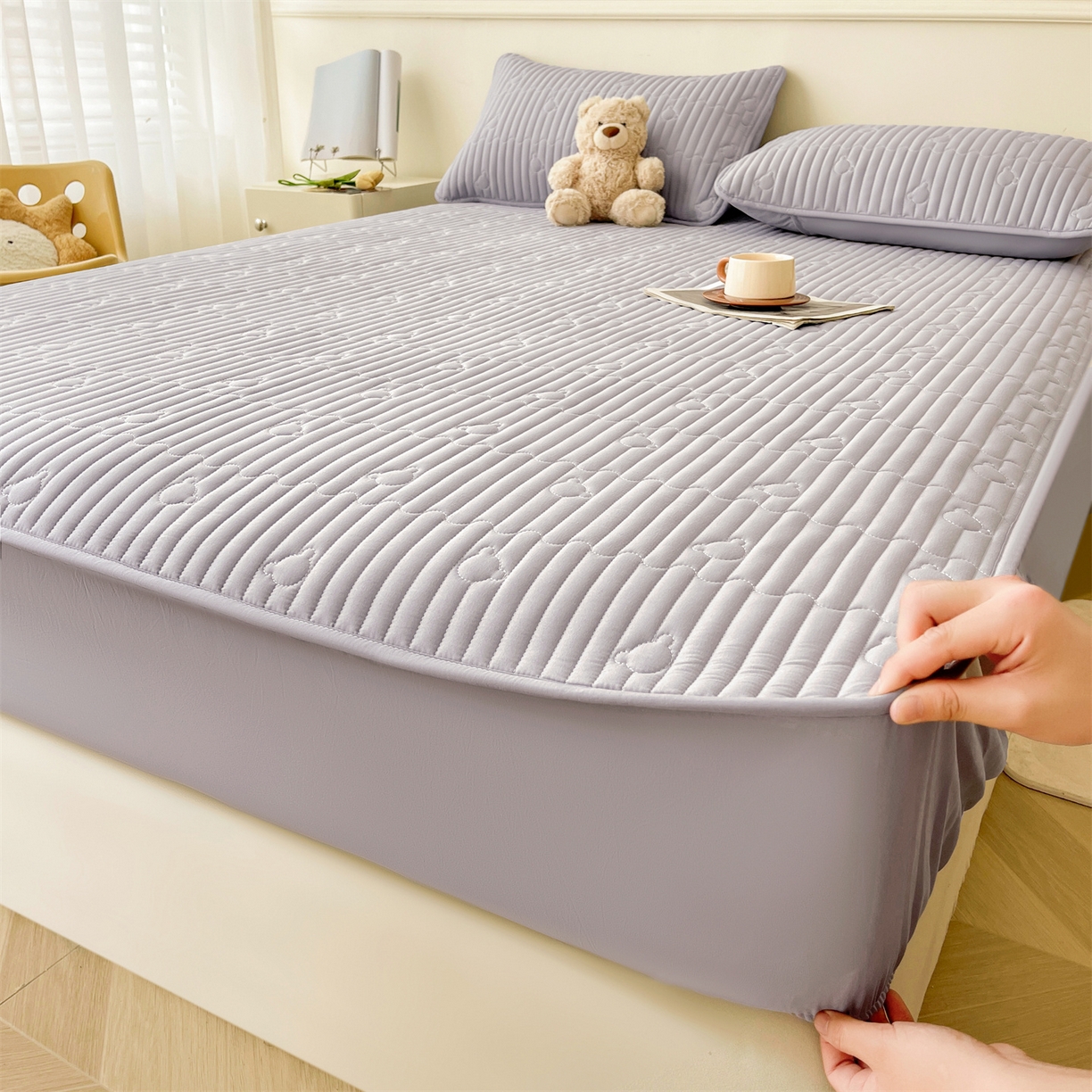 91家纺网 家纺一手货源 找家纺 雯豆家纺 2025新款洛川A类夹棉床笠三件套水洗棉磨毛纯色床护垫床单保护套 洛川-暮云灰