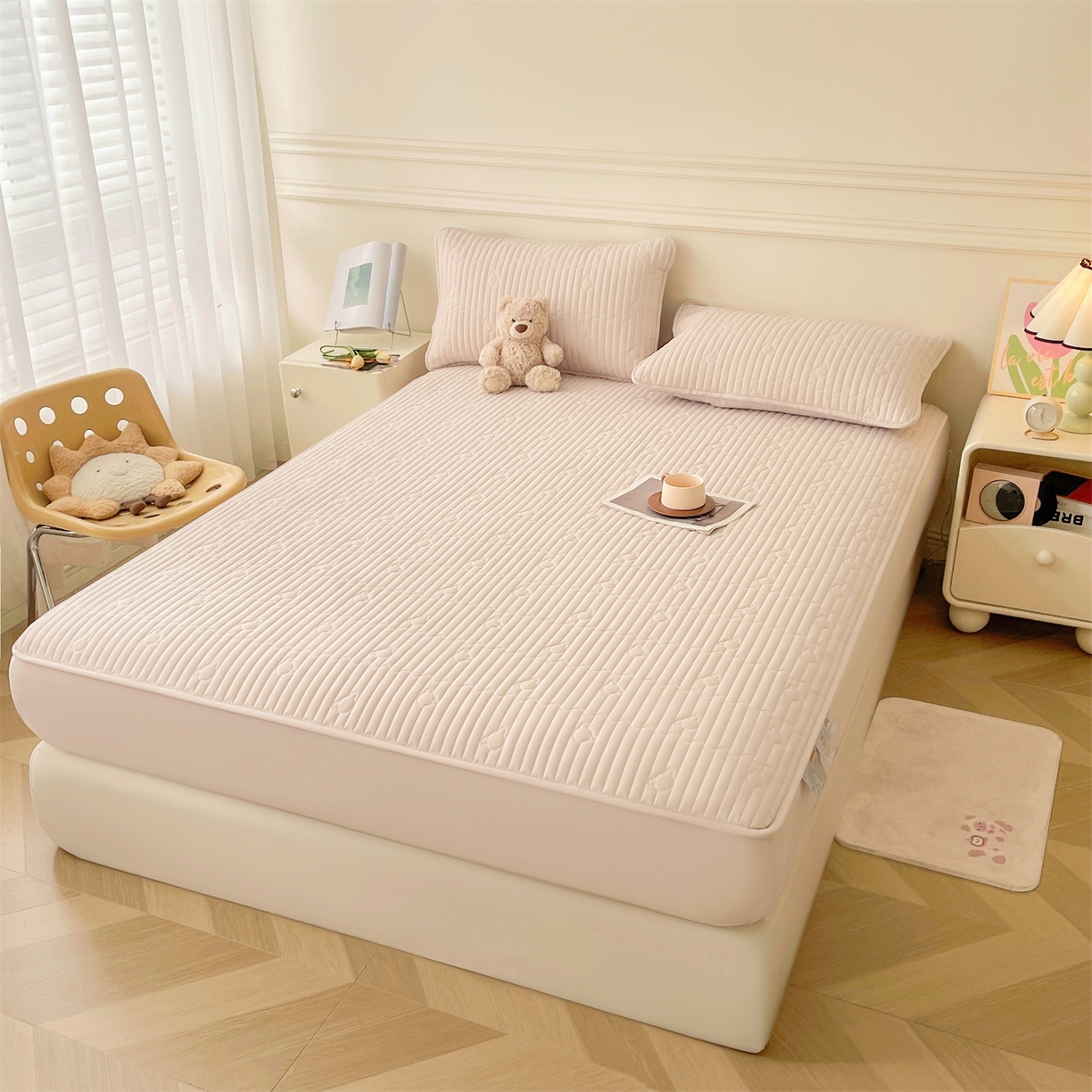 91家纺网 家纺一手货源 找家纺 雯豆家纺 2025新款洛川A类夹棉床笠三件套水洗棉磨毛纯色床护垫床单保护套 洛川-奶咖