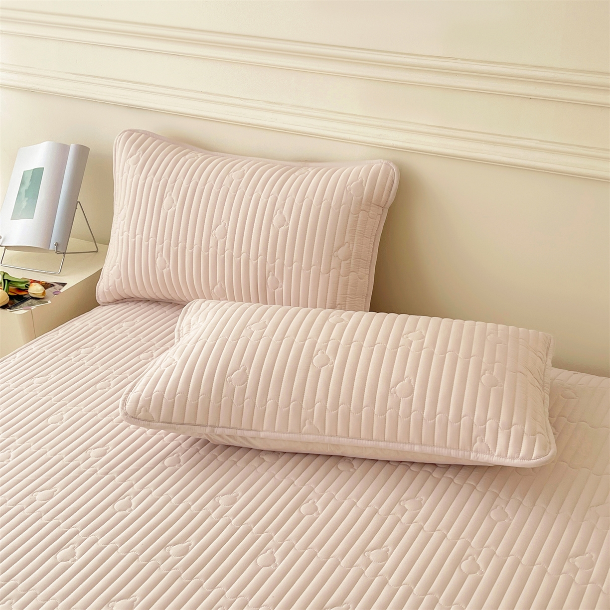 91家纺网 家纺一手货源 找家纺 雯豆家纺 2025新款洛川A类夹棉床笠三件套水洗棉磨毛纯色床护垫床单保护套 洛川-奶咖