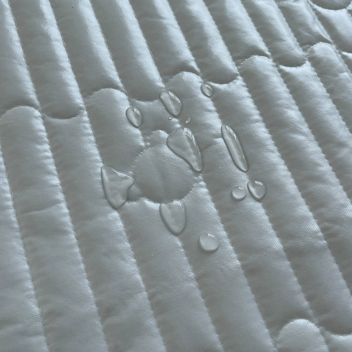 91家纺网 家纺一手货源 找家纺 雯豆家纺 2025新款洛川A类防水夹棉床笠三件套水洗棉磨毛床单保护套 洛川-黛蓝