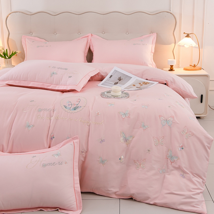 91家纺网 家纺一手货源 找家纺 登登家纺 2025新款A类长绒棉刺绣四件套-风铃 风铃-粉