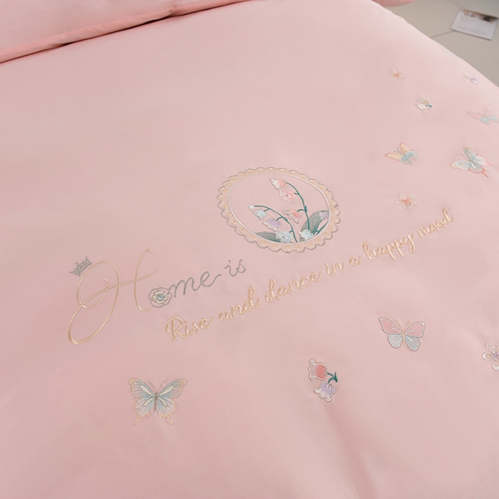 91家纺网 家纺一手货源 找家纺 登登家纺 2025新款A类长绒棉刺绣四件套-风铃 风铃-粉