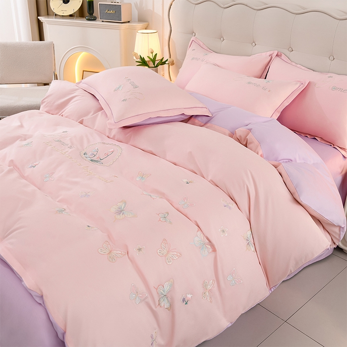 91家纺网 家纺一手货源 找家纺 登登家纺 2025新款A类长绒棉刺绣四件套-风铃 风铃-粉紫