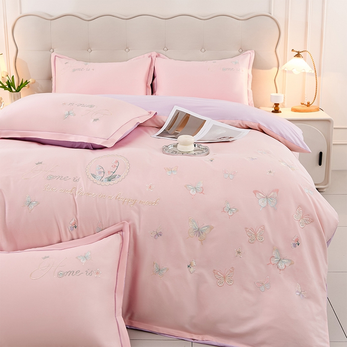 91家纺网 家纺一手货源 找家纺 登登家纺 2025新款A类长绒棉刺绣四件套-风铃 风铃-粉紫