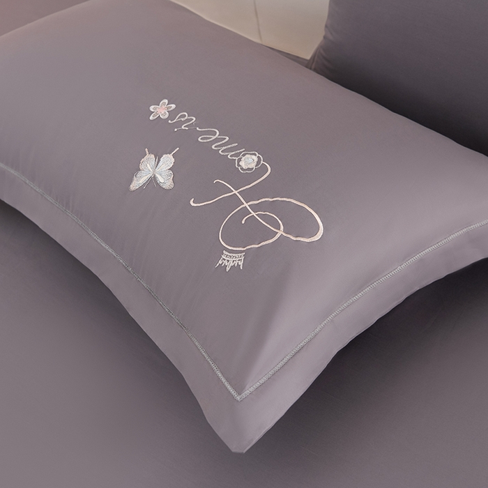 91家纺网 家纺一手货源 找家纺 登登家纺 2025新款A类长绒棉刺绣四件套-风铃 风铃-灰