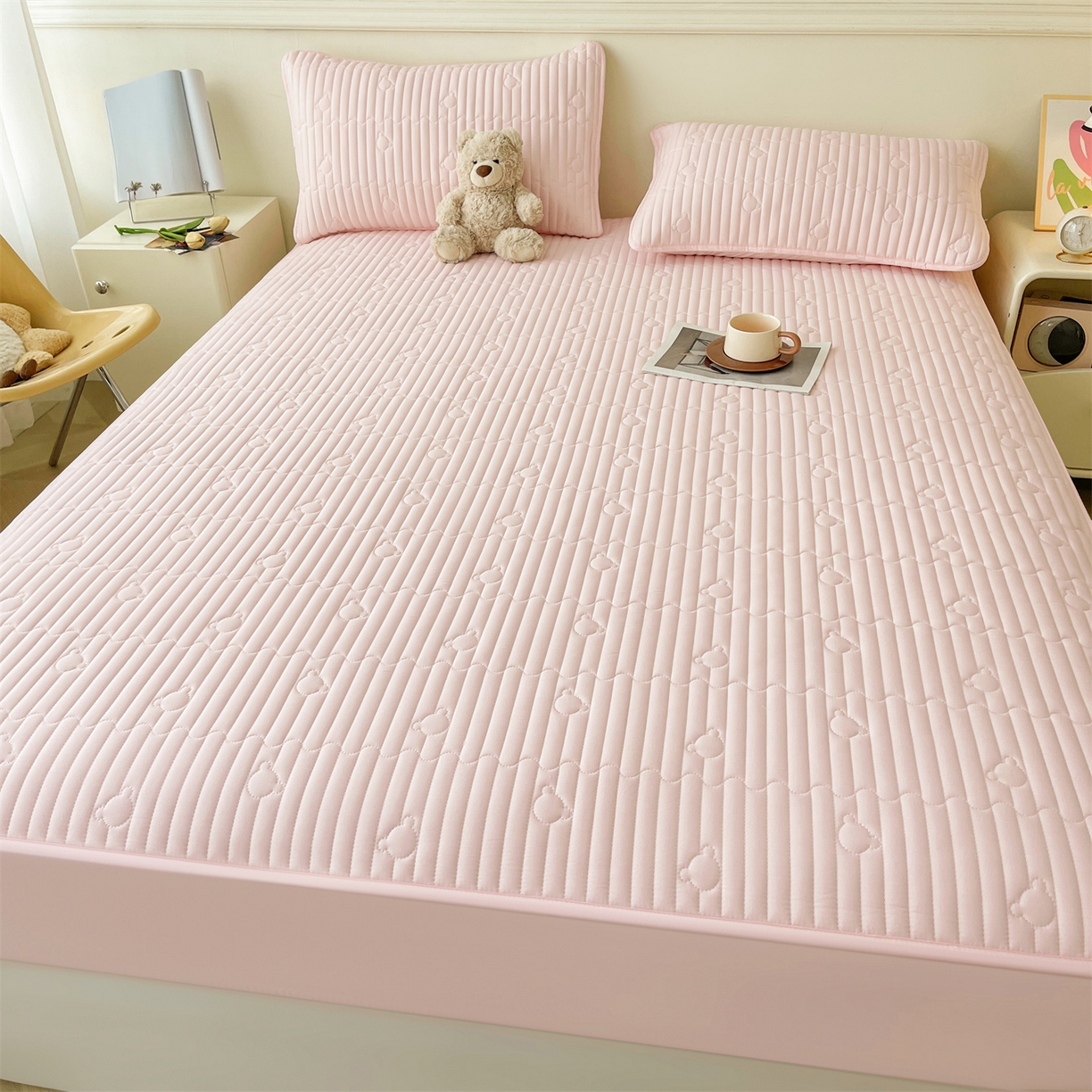 91家纺网 家纺一手货源 找家纺 雯豆家纺 2025新款洛川A类防水夹棉床笠三件套水洗棉磨毛床单保护套 洛川-密合粉