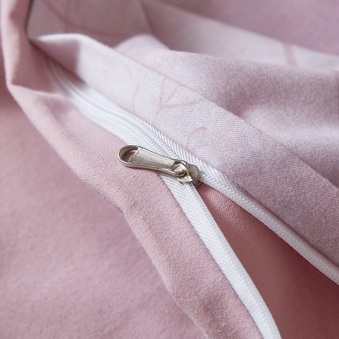 91家纺网 家纺一手货源 找家纺 金纱玉纺家纺 2025数码印花100%棉四件套 听风冷雨-粉