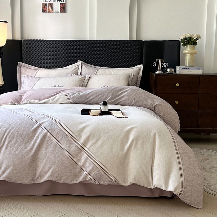 91家纺网 家纺一手货源 找家纺 金纱玉纺家纺 2025数码印花100%棉四件套 忘影-灰