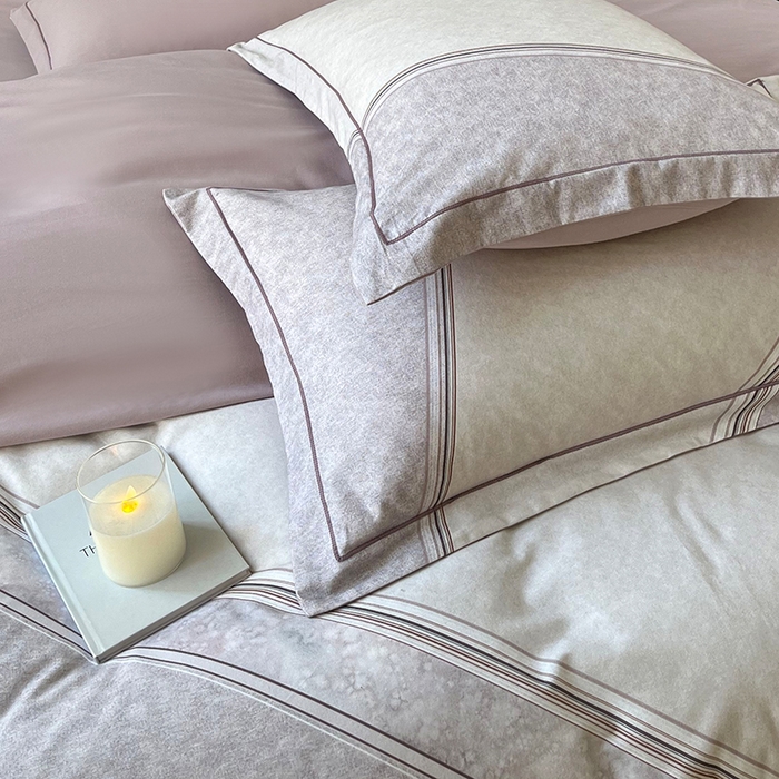 91家纺网 家纺一手货源 找家纺 金纱玉纺家纺 2025数码印花100%棉四件套 忘影-灰