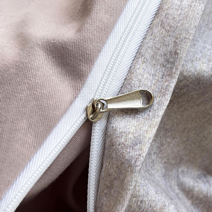 91家纺网 家纺一手货源 找家纺 金纱玉纺家纺 2025数码印花100%棉四件套 忘影-灰