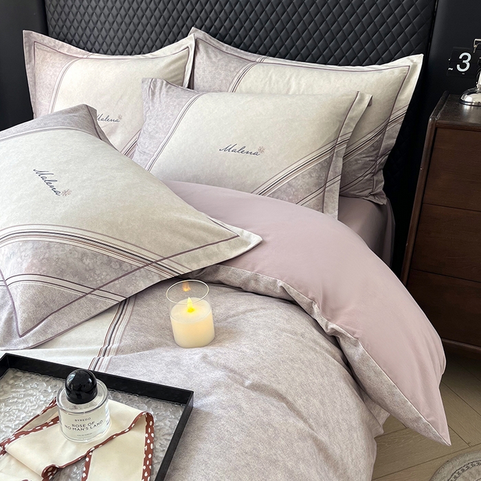 91家纺网 家纺一手货源 找家纺 金纱玉纺家纺 2025数码印花100%棉四件套 忘影-灰