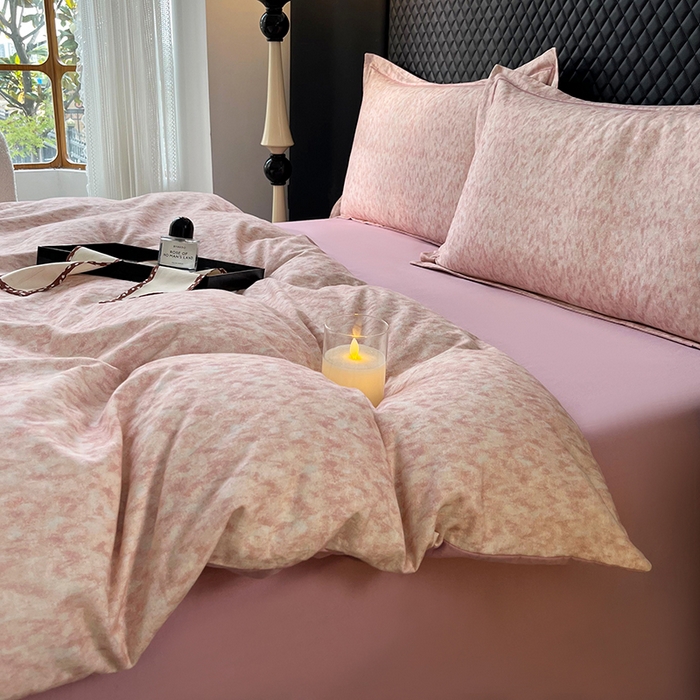 91家纺网 家纺一手货源 找家纺 金纱玉纺家纺 2025数码印花100%棉四件套 新世纪-粉