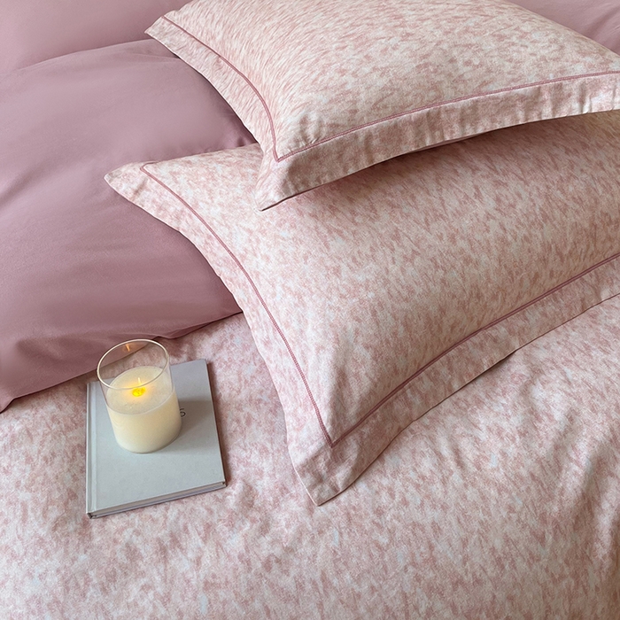 91家纺网 家纺一手货源 找家纺 金纱玉纺家纺 2025数码印花100%棉四件套 新世纪-粉