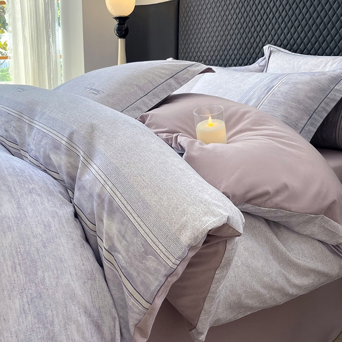 91家纺网 家纺一手货源 找家纺 金纱玉纺家纺 2025数码印花100%棉四件套 枕月之梦-紫