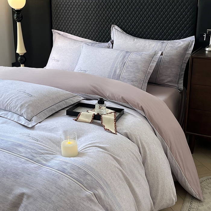 91家纺网 家纺一手货源 找家纺 金纱玉纺家纺 2025数码印花100%棉四件套 枕月之梦-紫