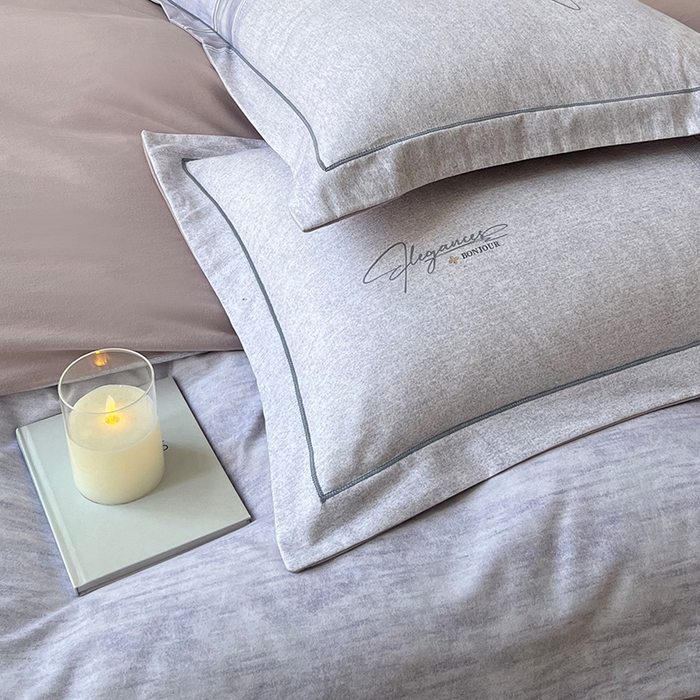 91家纺网 家纺一手货源 找家纺 金纱玉纺家纺 2025数码印花100%棉四件套 枕月之梦-紫