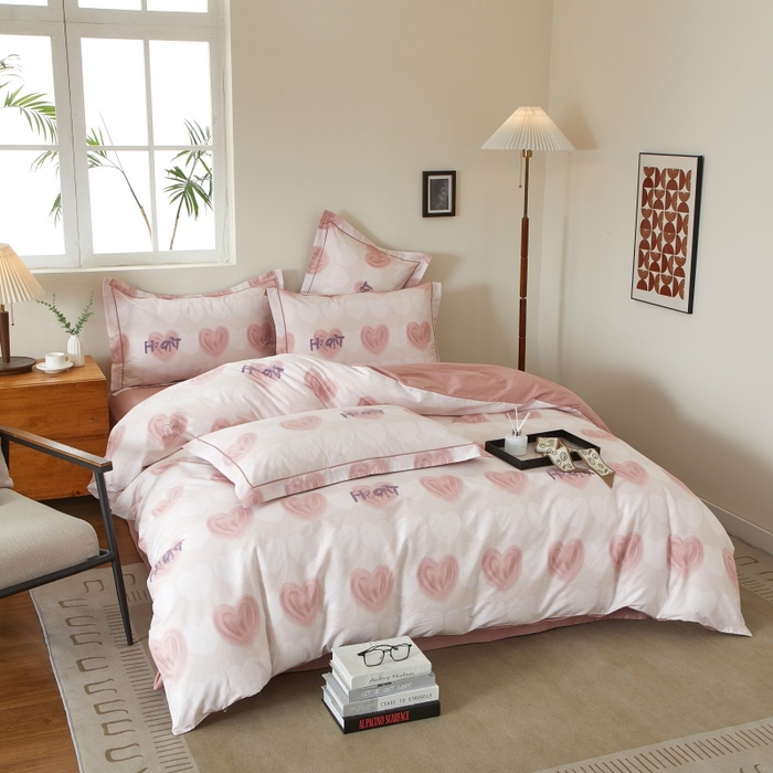 91家纺网 家纺一手货源 找家纺 威克凯丽 2025新款全棉13372系列四件套 心心相印