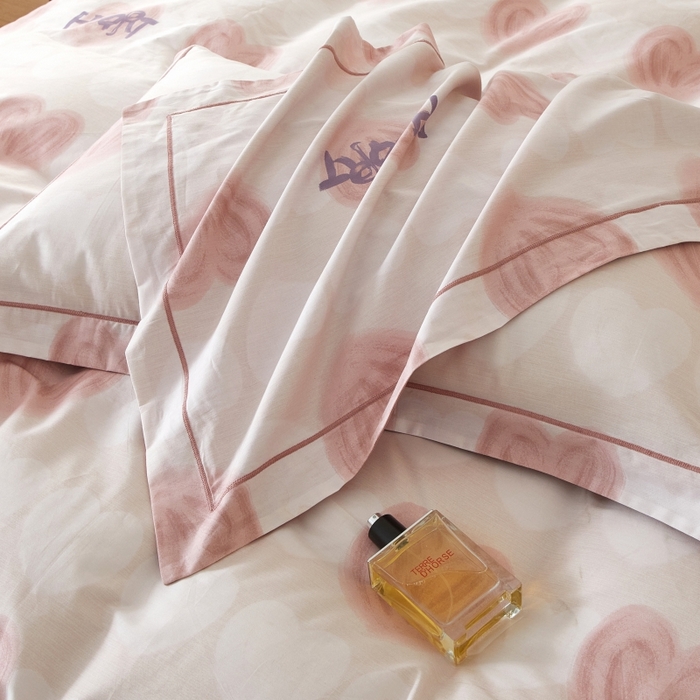 91家纺网 家纺一手货源 找家纺 威克凯丽 2025新款全棉13372系列四件套 心心相印