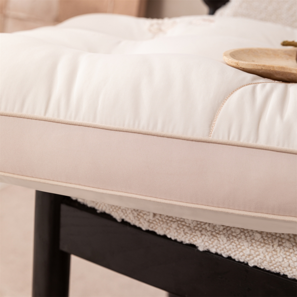 91家纺网 家纺一手货源 找家纺 （总）爱尚家枕芯 2025新款超柔棉花植绒绣枕枕头枕芯