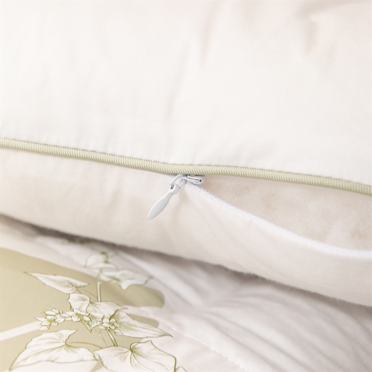 91家纺网 家纺一手货源 找家纺 （总）爱尚家枕芯 2025新款纯棉凉山苦荞护颈枕枕头枕芯