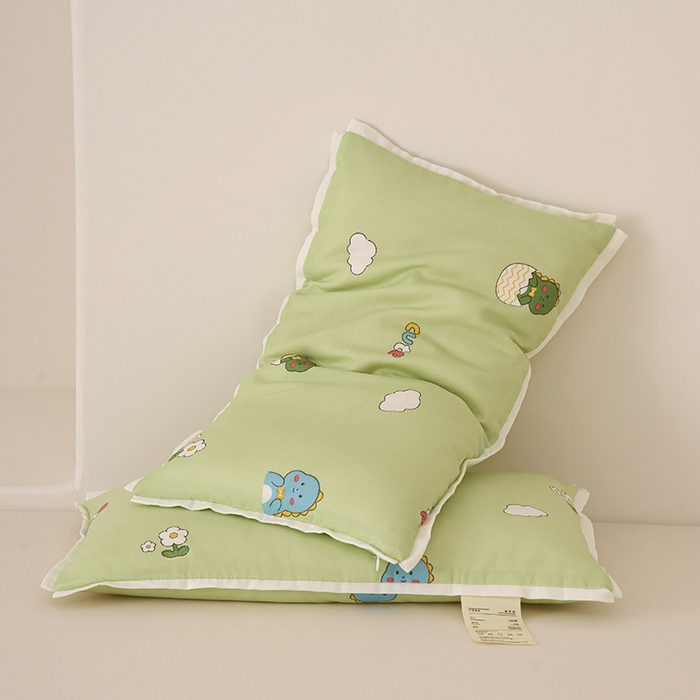 91家纺网 家纺一手货源 找家纺 晚儿 2025新款亲肤舒适全棉纯棉儿童棉花枕枕头枕芯 绿色恐龙 30x50cm/只