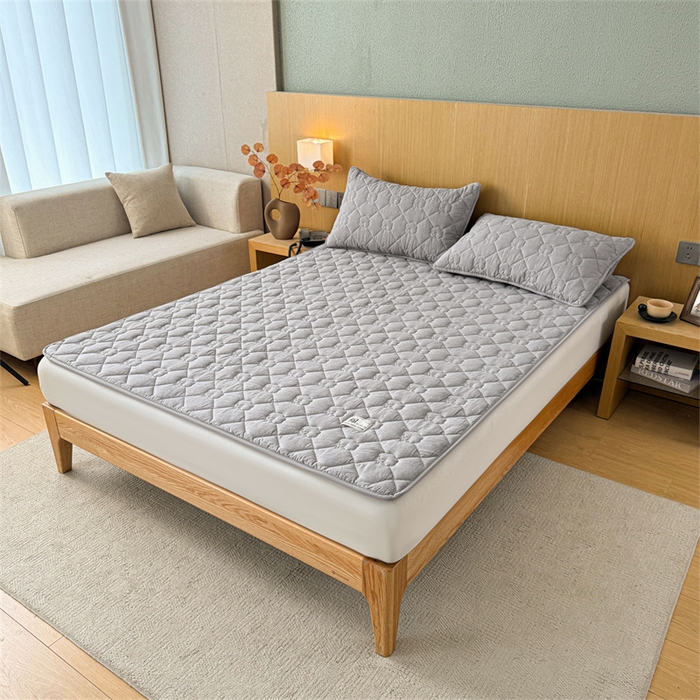 91家纺网 家纺一手货源 找家纺 西域种棉人·千百笠 2025新款A类抗菌里外全棉纯棉100%新疆棉花填充床护垫床褥子单人双人学生垫 夏洛软垫-灰